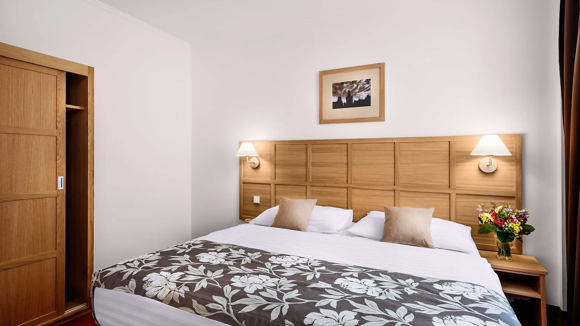 Central Hotel Prag 3*,
