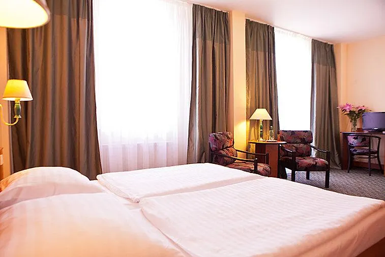 Central Hotel Prag 3*,  Tjeckien