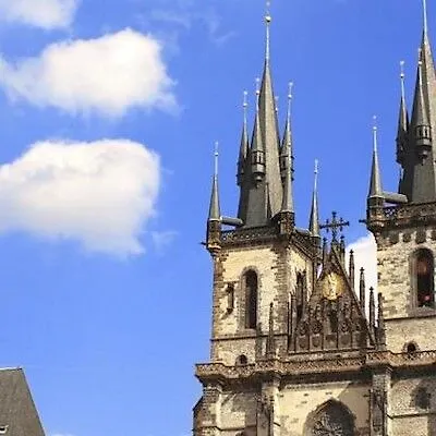 Central Hotel Prag 3*,
