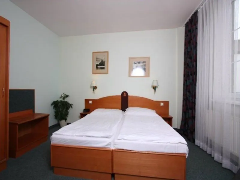 Central Hotel פראג